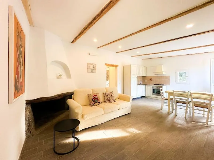 Relax House 5 Min Dal Mare Parcheggio+Wifi Apartment Olbia Italy